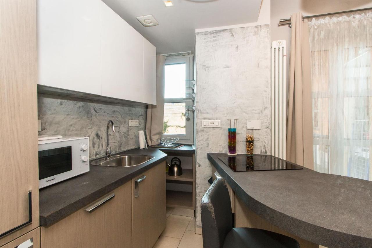 Corso Vittorio & Valentino Bright Studio Apartment Turin Exterior photo